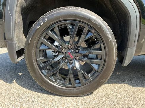 Used 2026 GMC Sierra 1500 Denali AWD/4WD image 14