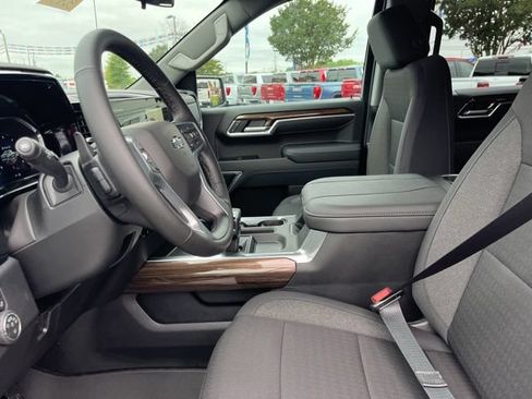 New 2026 Chevrolet Silverado 1500 RST AWD/4WD image 8