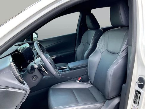 Used 2024 Lexus RX 350h w/ Accessory Package (Z1) AWD/4WD image 8