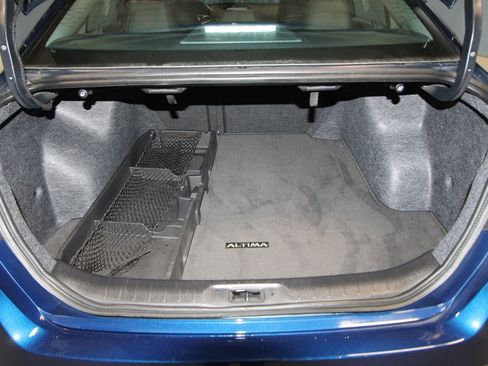 Used 2024 Nissan Altima 2.5 SR image 33