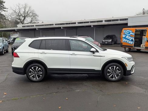 Used 2023 Volkswagen Tiguan S image 6