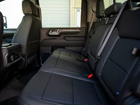 New 2026 Chevrolet Silverado 3500 LTZ w/ LTZ Premium Package AWD/4WD image 15