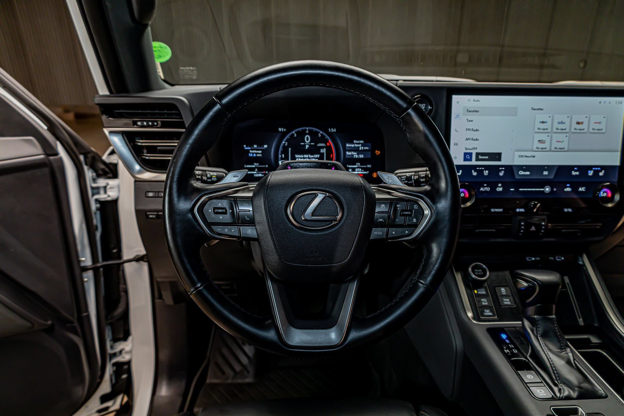 Used 2024 Lexus GX 550 AWD/4WD image 14