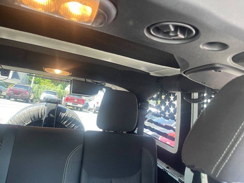 Used 2017 Jeep Wrangler Unlimited Sahara w/ Dual Top Group AWD/4WD image 25