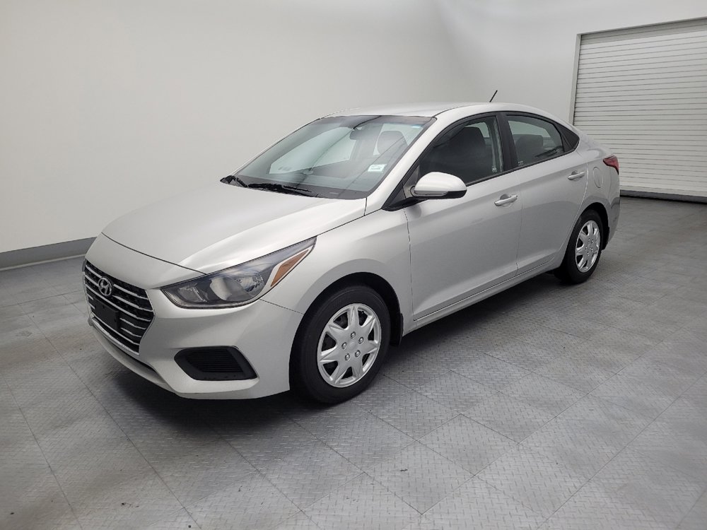 Used 2020 Hyundai Accent SE FWD image 2