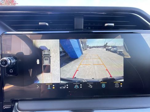 Certified 2023 GMC Sierra 1500 AT4X w/ AT4X AEV Edition AWD/4WD image 15