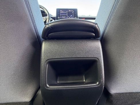 Used 2022 Toyota Corolla SE FWD image 19