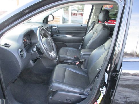 Used 2017 Jeep Compass High Altitude image 17