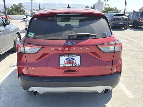 Certified 2020 Ford Escape SE Sport AWD/4WD image 10