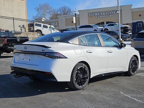 New 2026 Nissan Sentra SR image 6
