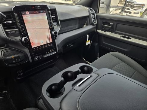 New 2026 RAM 3500 Tradesman AWD/4WD image 17