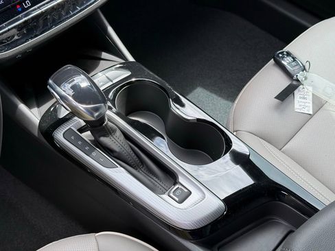 New 2026 Buick Envista Avenir FWD image 28