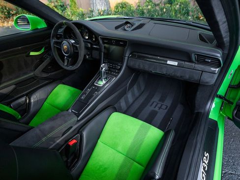 Used 2019 Porsche 911 GT3 RS image 14