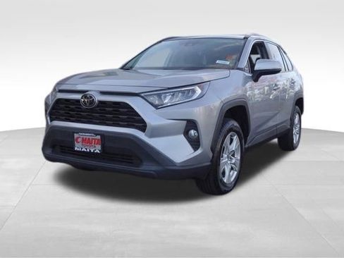 Used 2021 Toyota RAV4 XLE image 8