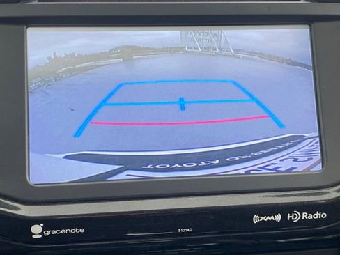 Used 2018 Toyota 4Runner TRD Off-Road Premium AWD/4WD image 16