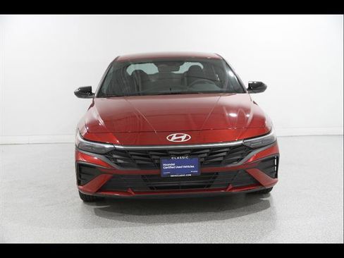 Certified 2025 Hyundai Elantra Sport image 2