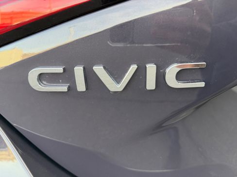 Used 2024 Honda Civic EX-L image 24