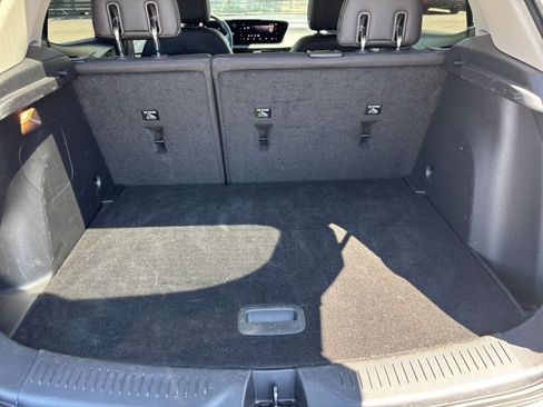 Used 2025 Buick Encore GX Preferred FWD image 31