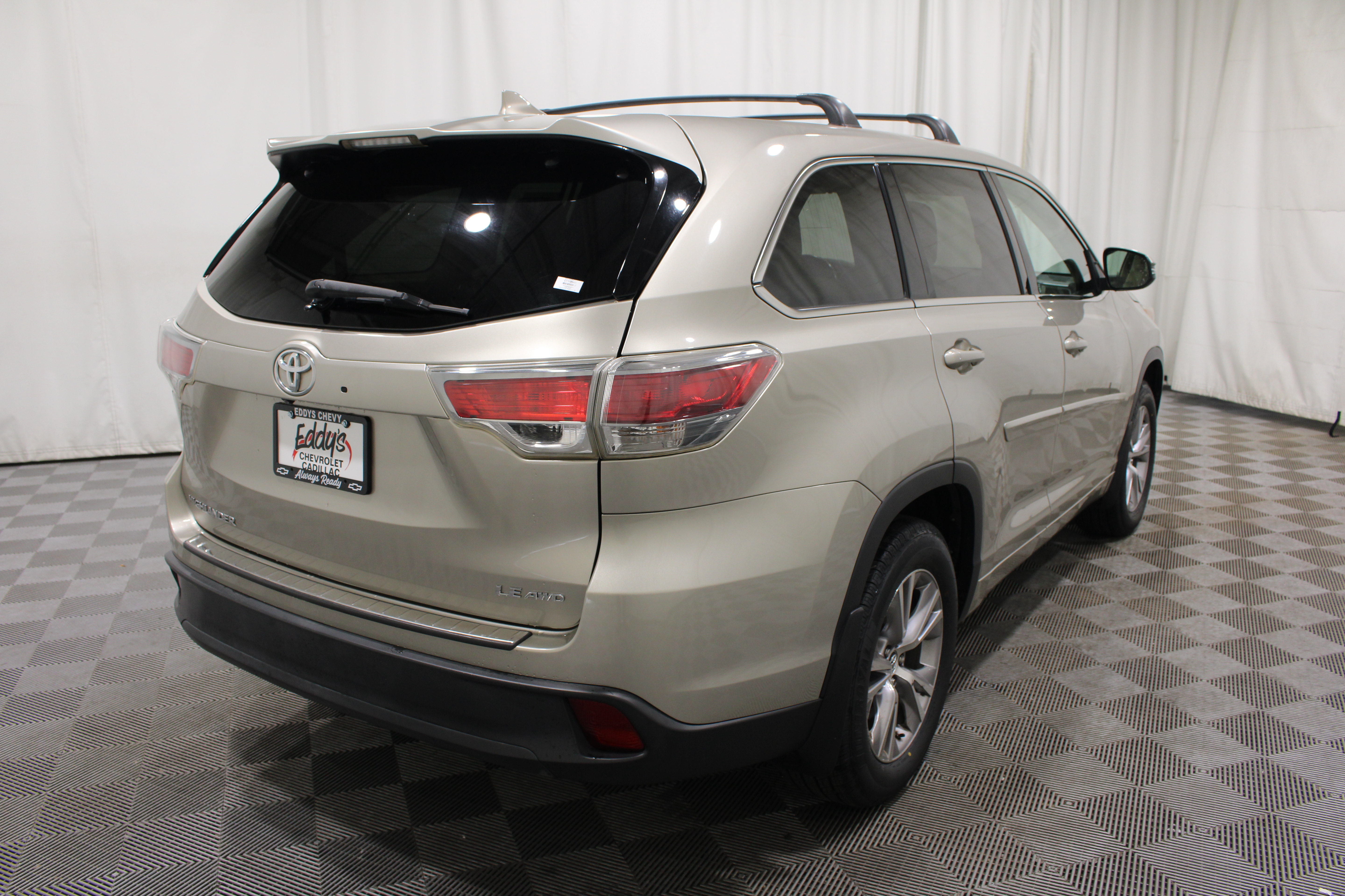 Used 2016 Toyota Highlander Plus w/ Protection Package #3 AWD/4WD image 27