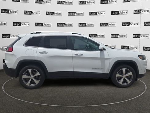 Used 2021 Jeep Cherokee Limited AWD/4WD image 7