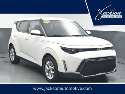 Used 2024 Kia Soul LX w/ Option Group 015