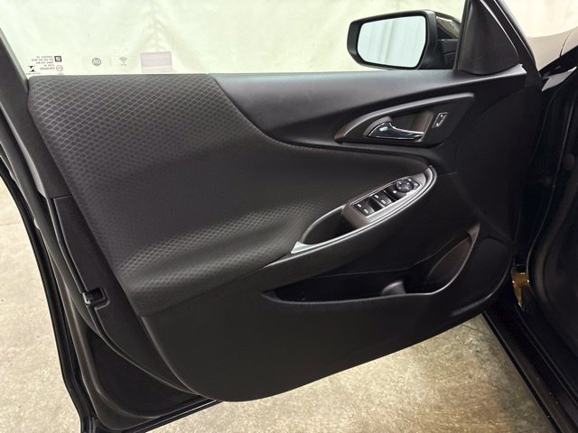Used 2023 Chevrolet Malibu LT FWD image 27