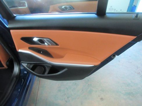 Used 2023 BMW 330i Sedan w/ Driving Assistance Package RWD image 33
