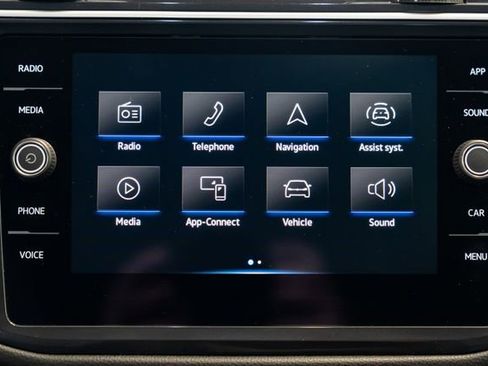 Used 2024 Volkswagen Tiguan Wolfsburg Edition image 13