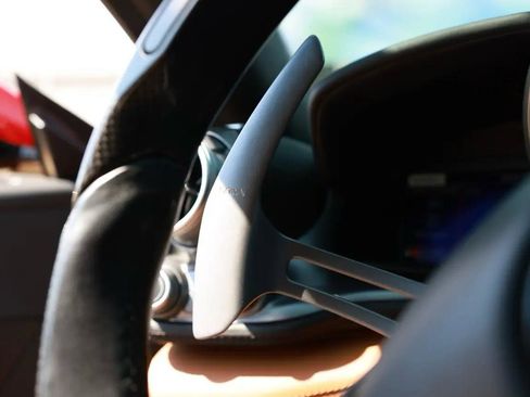 Used 2019 Ferrari GTC4Lusso T image 36