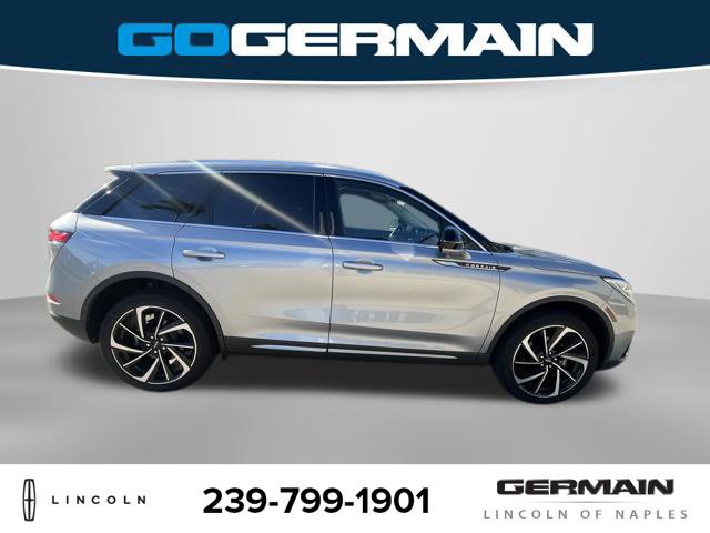 Used 2024 Lincoln Corsair Reserve w/ Equipment Group 201A AWD/4WD image 7