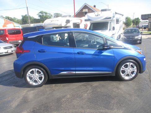 Used 2021 Chevrolet Bolt LT image 9