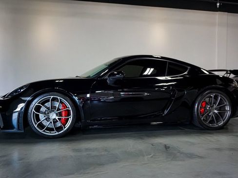 Used 2020 Porsche 718 Cayman GT4 RWD image 50
