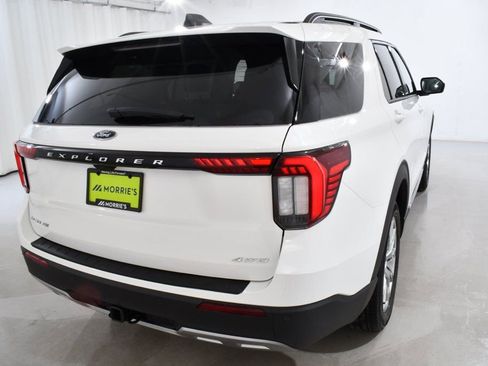 New 2025 Ford Explorer Active w/ Active Comfort Package image 12