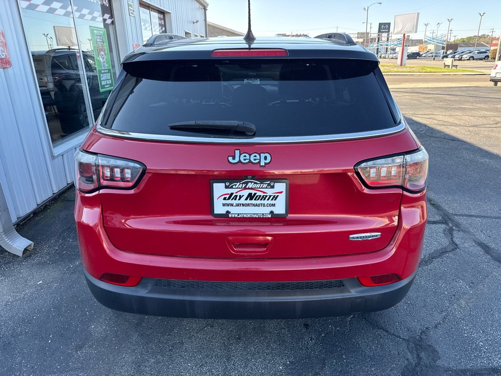 Used 2019 Jeep Compass Latitude w/ Popular Equipment Group FWD image 6