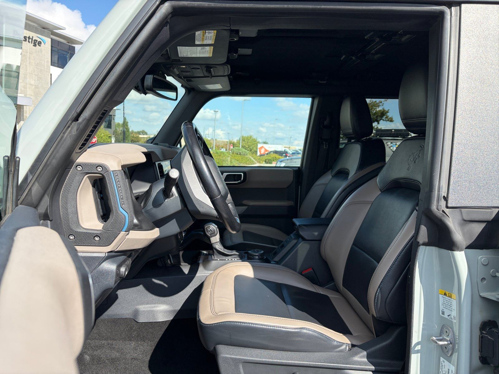 Used 2021 Ford Bronco Wildtrak AWD/4WD image 7