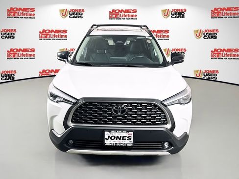 Certified 2025 Toyota Corolla Cross XLE w/ Convenience Package AWD/4WD image 12