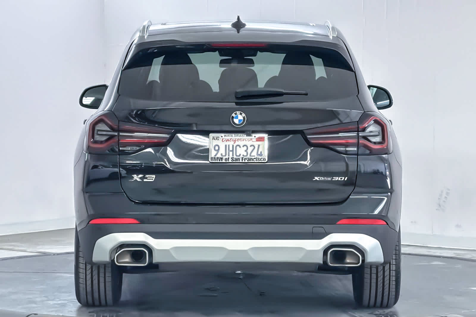 Used 2023 BMW X3 xDrive30i w/ Convenience Package w/ZPA AWD/4WD image 7