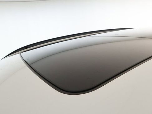 Used 2022 BMW X5 M50i w/ Executive Package image 8