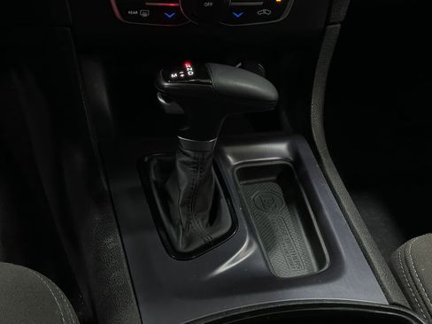 Used 2018 Dodge Charger SXT w/ Blacktop Package image 27