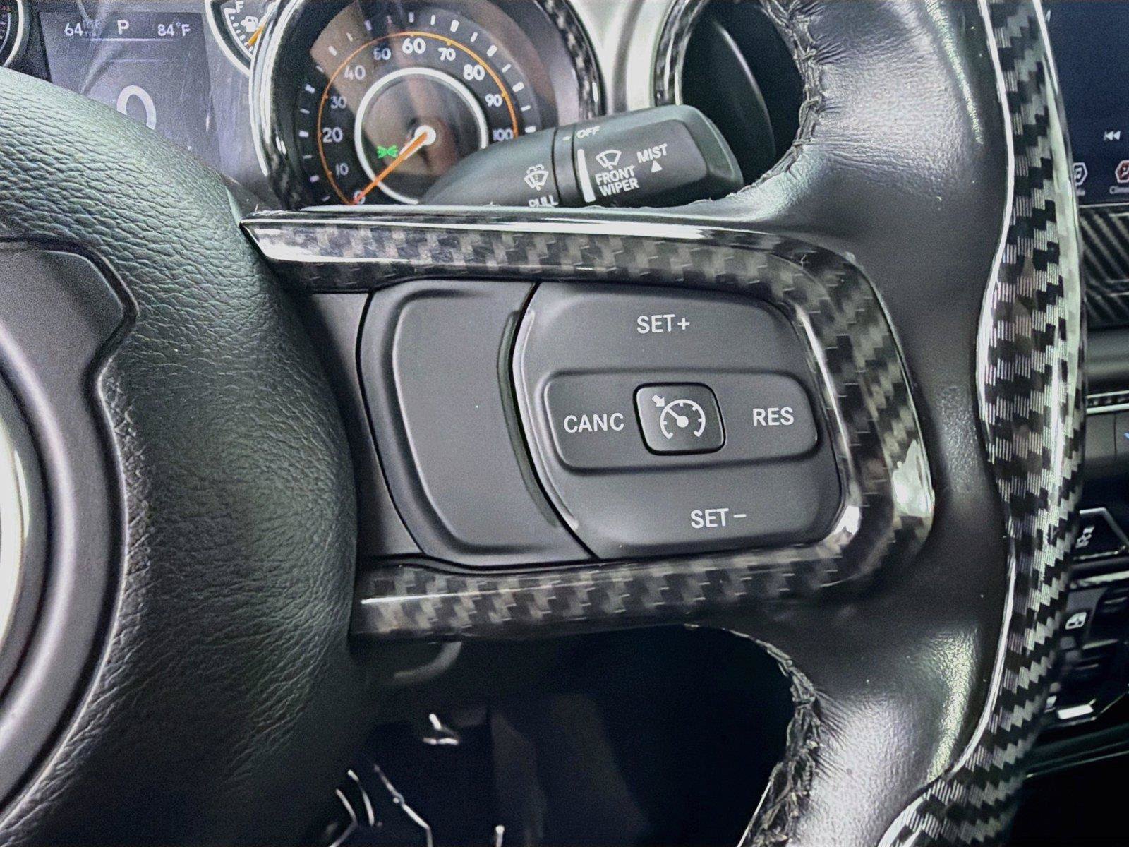Used 2022 Jeep Gladiator Sport AWD/4WD image 11