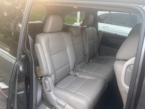 Used 2012 Honda Odyssey Touring image 7