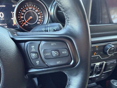 Used 2020 Jeep Wrangler Unlimited Sport image 14