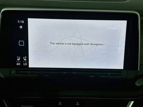 Used 2025 Volkswagen Atlas SE AWD/4WD image 22