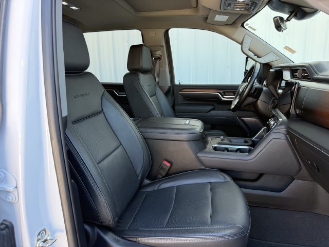 Used 2025 GMC Sierra 2500 Denali w/ Denali Reserve Package AWD/4WD image 29