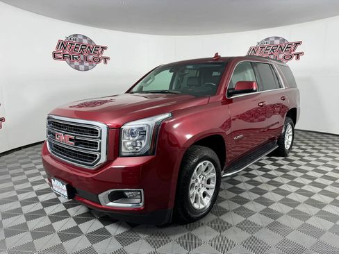 Used 2016 GMC Yukon SLT w/ Open Road Package AWD/4WD image 3
