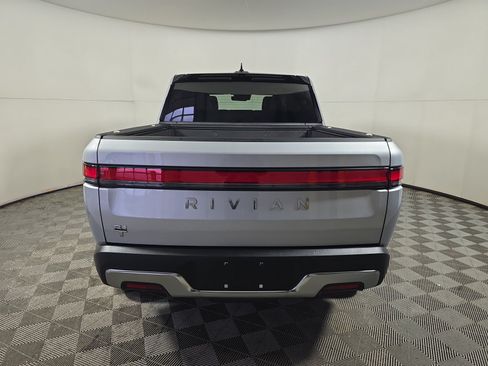 Used 2025 Rivian R1T Adventure AWD/4WD image 4