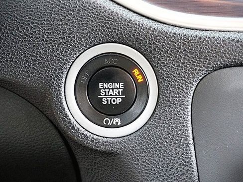 Used 2019 Dodge Charger Scat Pack w/ Stars & Stripes Edition image 29