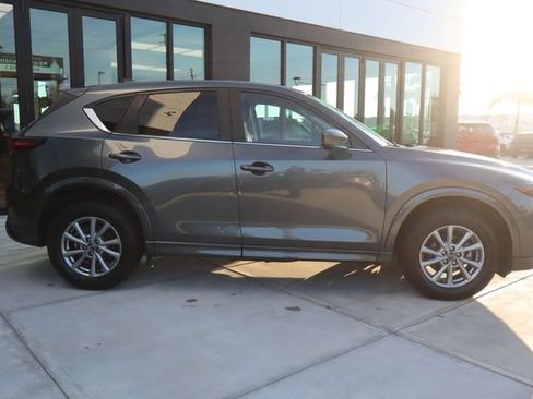 Used 2024 MAZDA CX-5 AWD 2.5 S w/ Select Package image 2