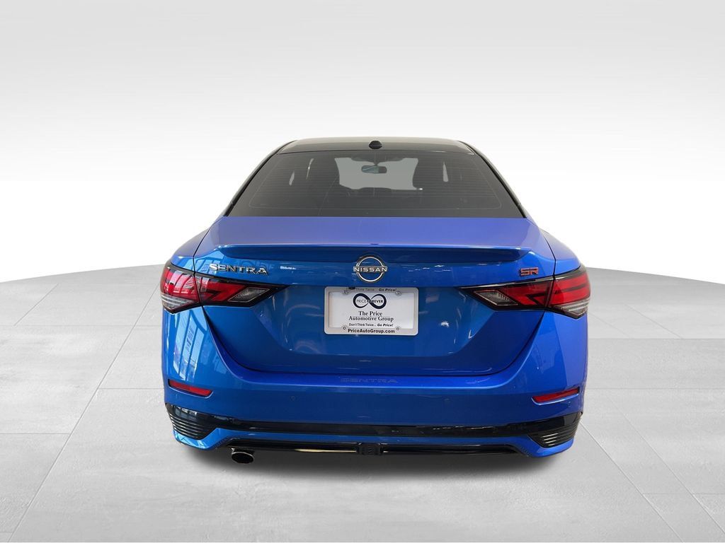 Used 2024 Nissan Sentra SR w/ SR Premium Package FWD image 8