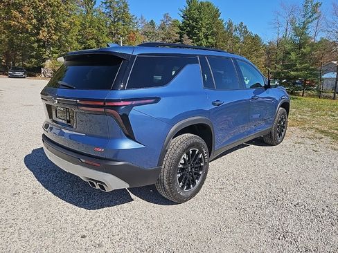 Used 2025 Chevrolet Traverse Z71 w/ LPO, Floor Liner Package image 5